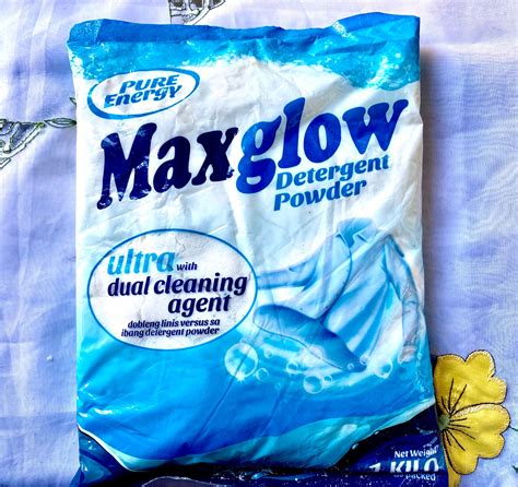 MaxGlow Detergent Powder w/fabric softener/bleach /ultra dual .